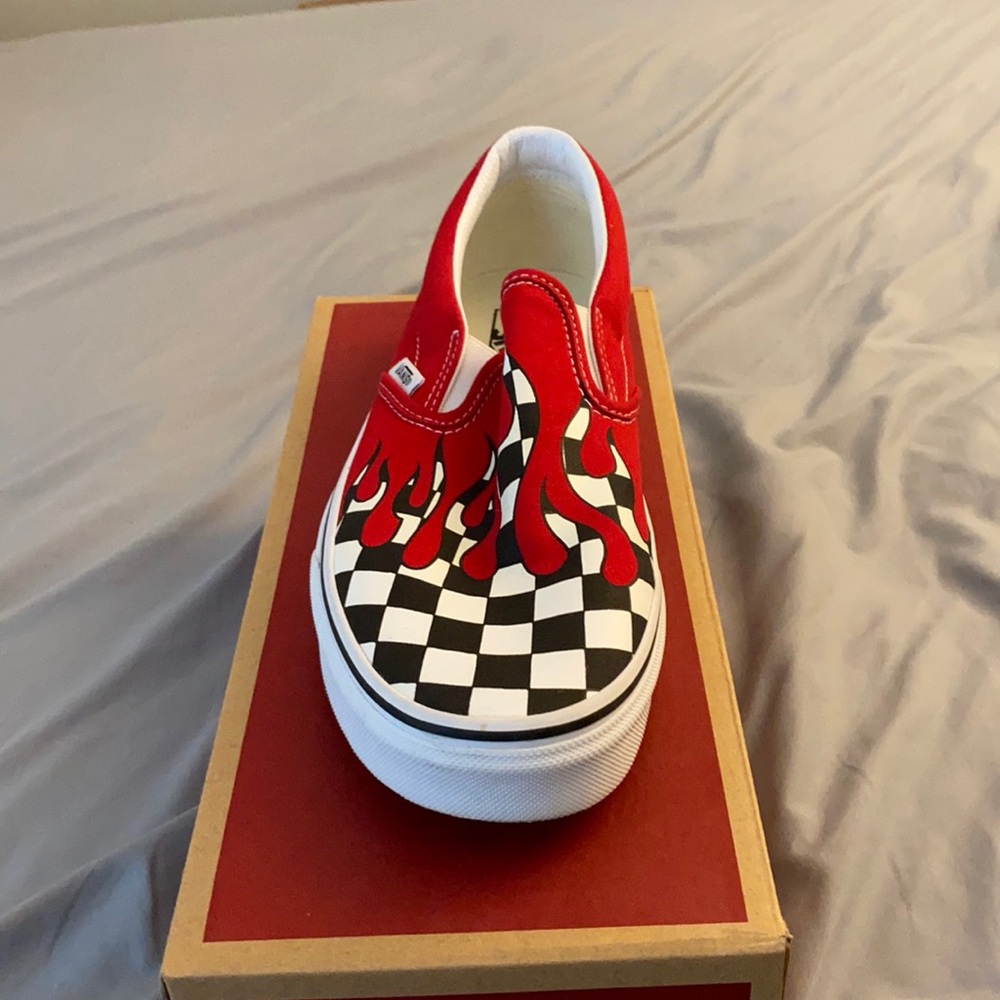 Classic Slip on Red Checker Flame Vans